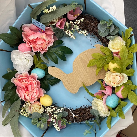 Easter Wreath - Picture 3 of 4